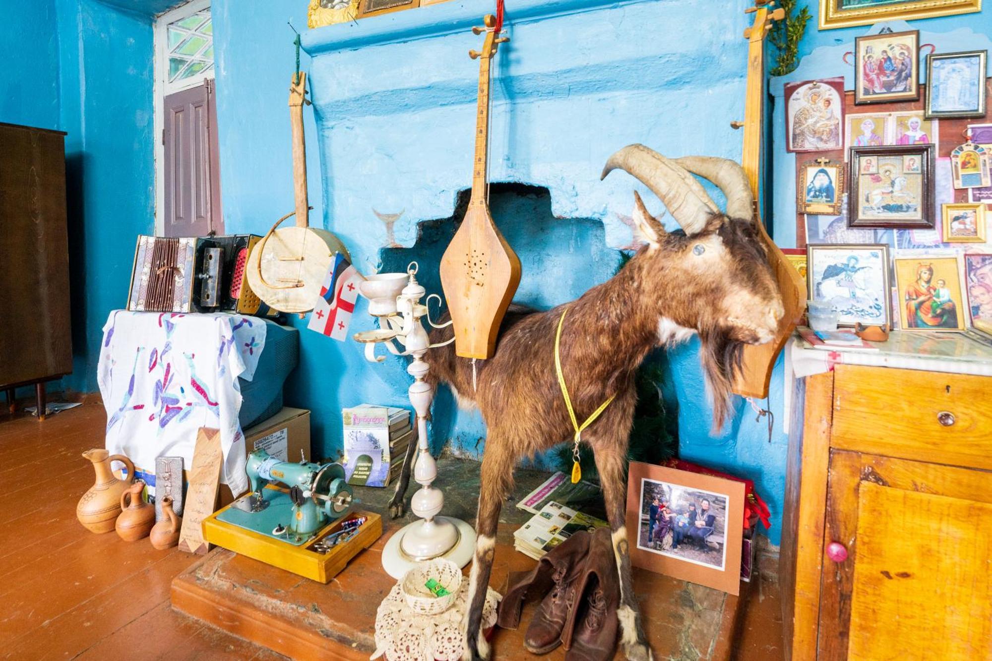 Guesthouse Svani Ushguli Ngoại thất bức ảnh