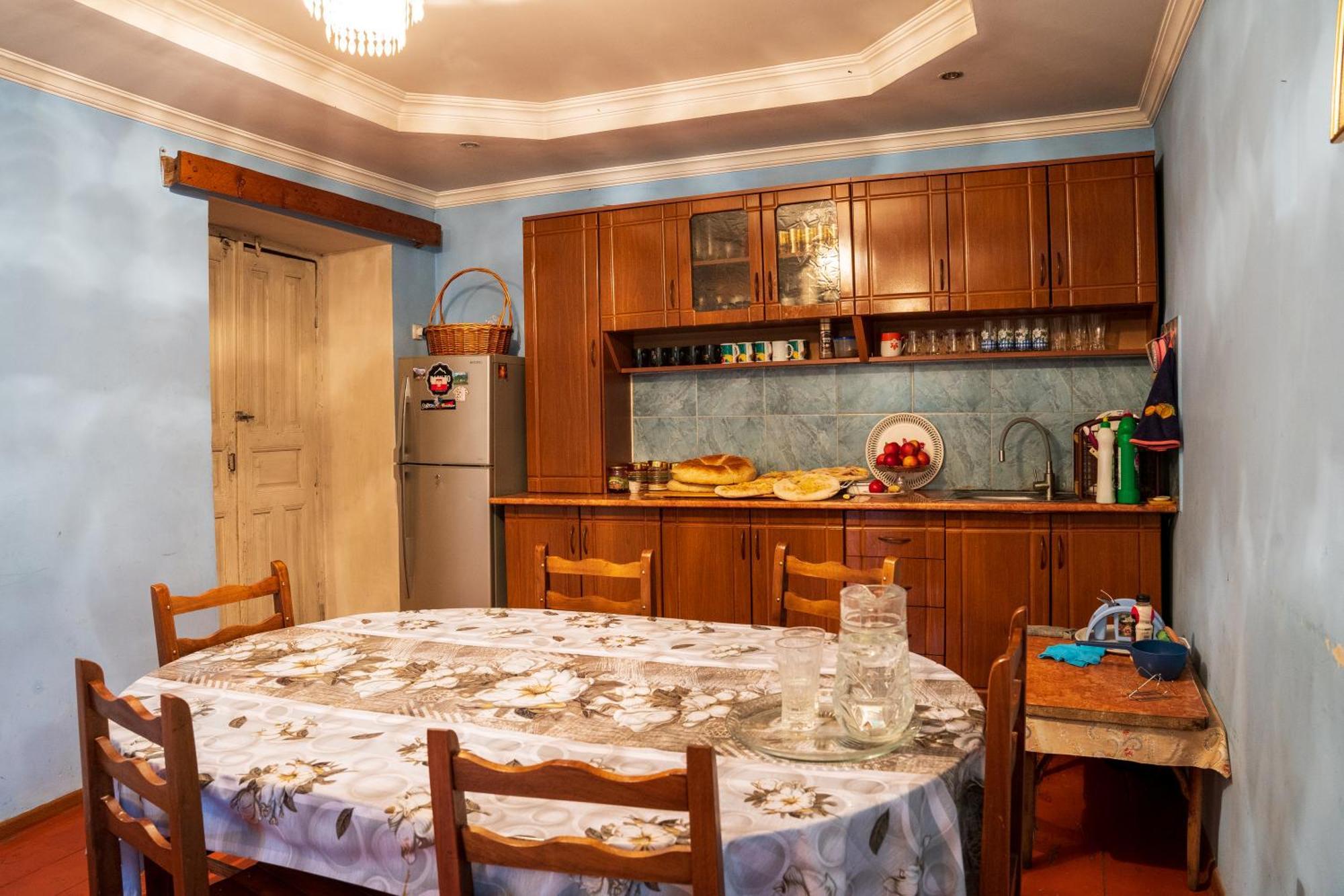 Guesthouse Svani Ushguli Ngoại thất bức ảnh